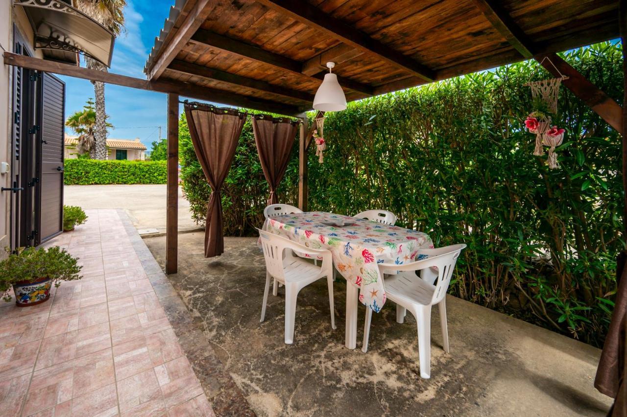 Casa Carmen Villa Avola Exterior photo